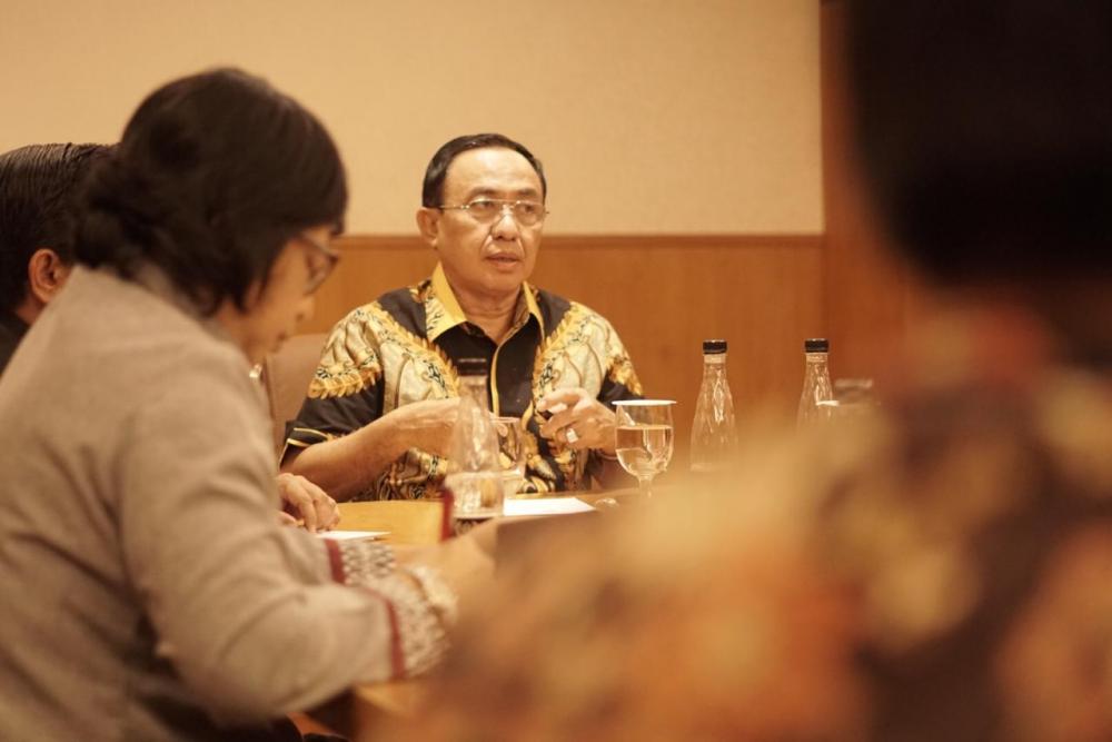Tingkatkan Nilai Jual, Bupati Inhil Tandatangani MoU Dengan Perusahaan Pengolahan Sabut di Jakarta