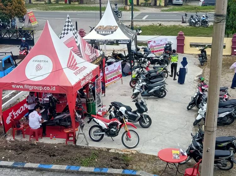 Satlantas Kampar bersama Pihak Show Room, Gelar Service Motor Gratis Jelang Hari Bhayangkara ke-74