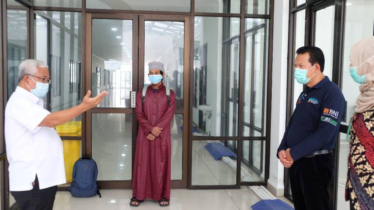 di Rawat selama 51 Hari dengan 20 kali swab,  santri Asal Magetan ini Dipulangkan