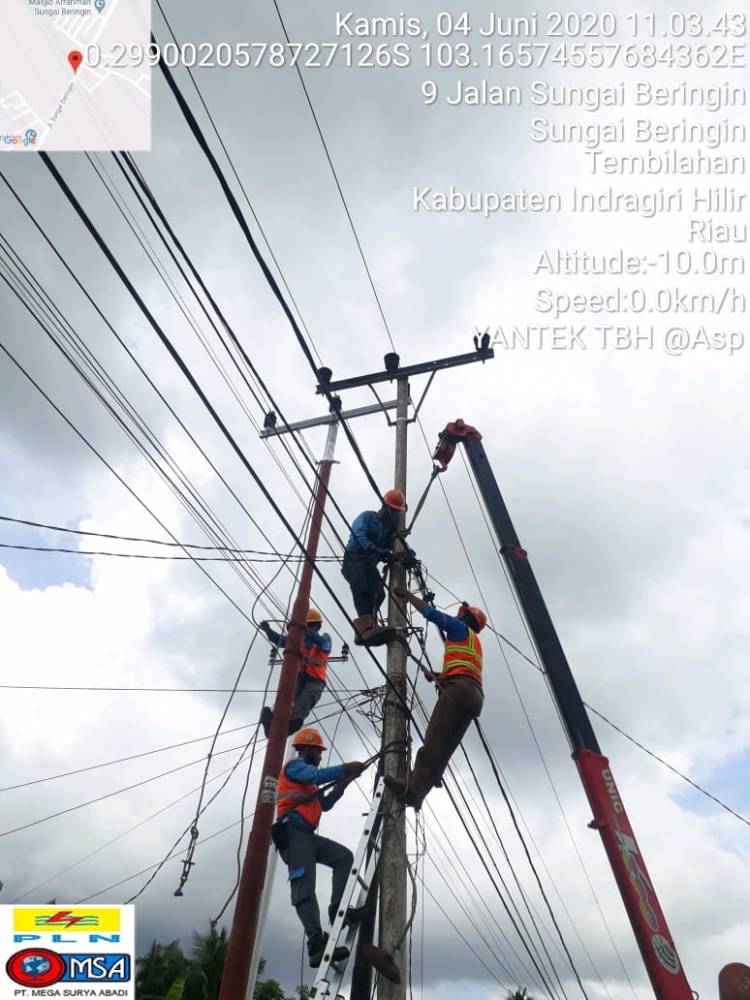 Ganti Tiang JTM ULP Tembilahan Lakukan Pemadaman sejumblah wilayah ini