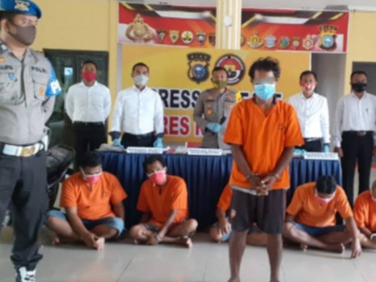 Kebejatan Kolor Ijo di Rokan Hilir Dihentikan Polisi