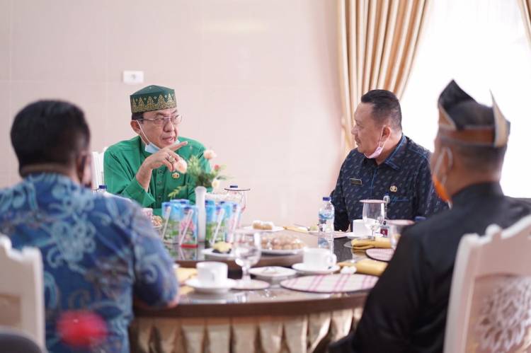 Kadisnakertrans Riau Ajak Perusahaan Peduli terhadap Tenaga Kerja yang ada di Kabupaten Inhil