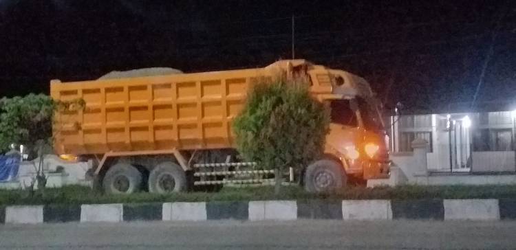 Wah ,siapa yang berani tertibkan Galian C di Rokan Hulu.