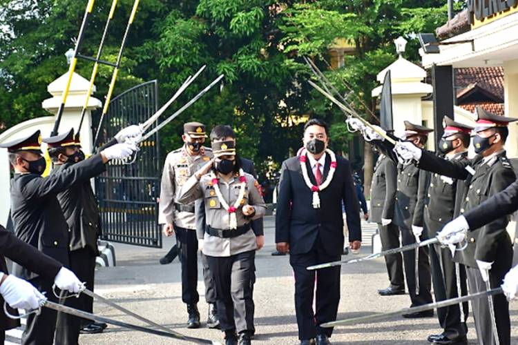 Polres Banjar Polda Jabar Sambut Kapolres Baru, Kembali Dijabat oleh Seorang Polwan Berprestasi