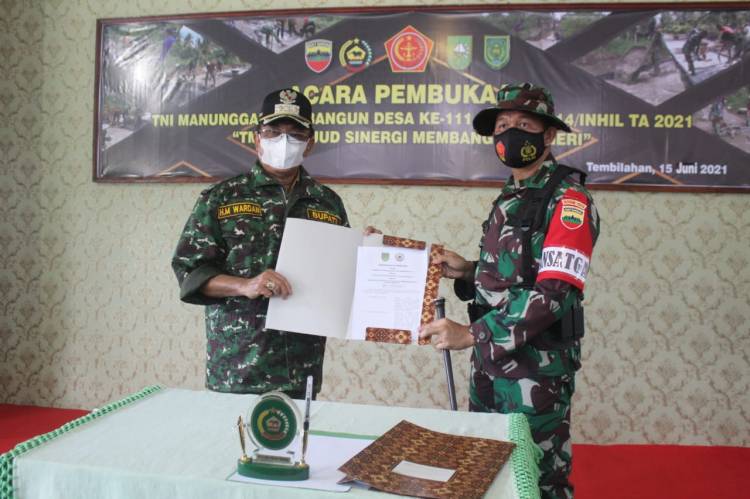 TMMD Ke 111 Kodim 0314/Inhil  Resmi Dibuka Bupati HM Wardan,Ini Pesan Danrem 031/WB Untuk Prajurit Satgas Di Lapangan 