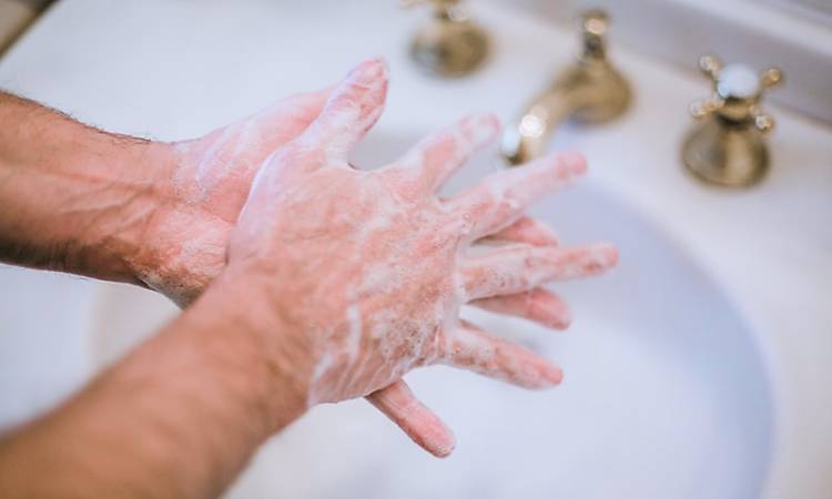 Sederet Kuman yang Akan Bersarang di Organ Intim Wanita Akibat Tangan Pasangan Tidak Bersih