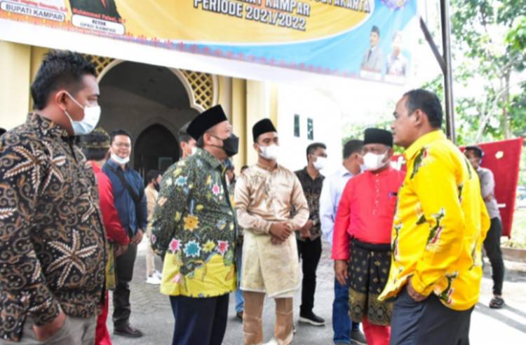Bupati Kampar Lantik Pengurus IPRY-KK Periode 2021-2022