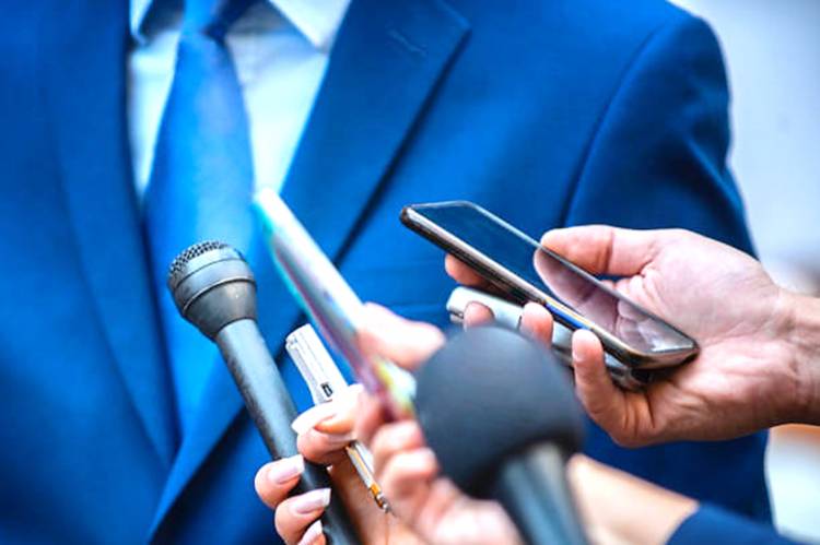 Menjadi Wartawan yang Tahan Terhadap Godaan