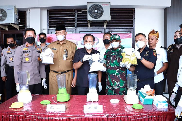Bersama Jajaran Forkopimda, Polres Inhil Musnahkan BB Tindak Pidana Narkotika 