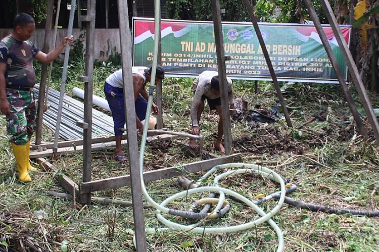 Manunggal Air Bersih, Kodim 0314/lnhil Salurkan Air Bersih kepada 36 KK di Desa Sungai Batang