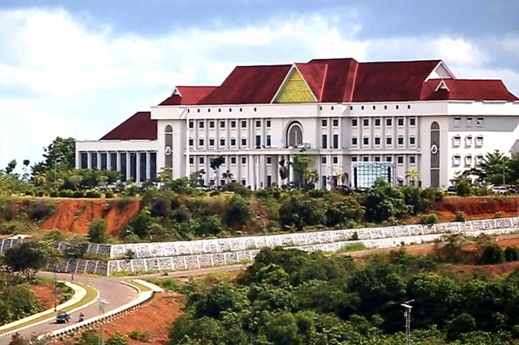 Nilai Strategis Provinsi Kepri Dilihat dari Sisi Kepentingan Nasional dan Internasional 