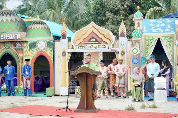 Bupati Inhil HM WARDAN Lepas Pawai Ta'aruf MTQ Ke-18 Tingkat Kecamatan Kempas