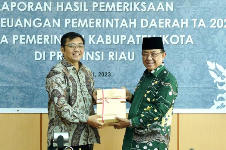 Di Penghujung Jabatannya, Bupati HM WARDAN Kembali Persembahkan Prediket WTP Untuk Ketujuh Kalinya Bagi Inhil 