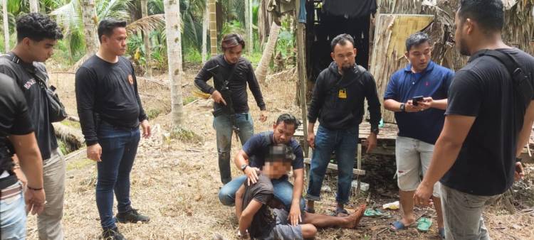 Sembunyi di Perkebunan Warga, Pelaku Pengeroyokan Di Ringkus Polisi