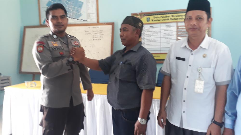 Pupuk Sinergitas Kemitraan, Bhabinkamtibmas Polsek RupatHadiri Pemilihan LPMK  Kelurahan Batu panjang