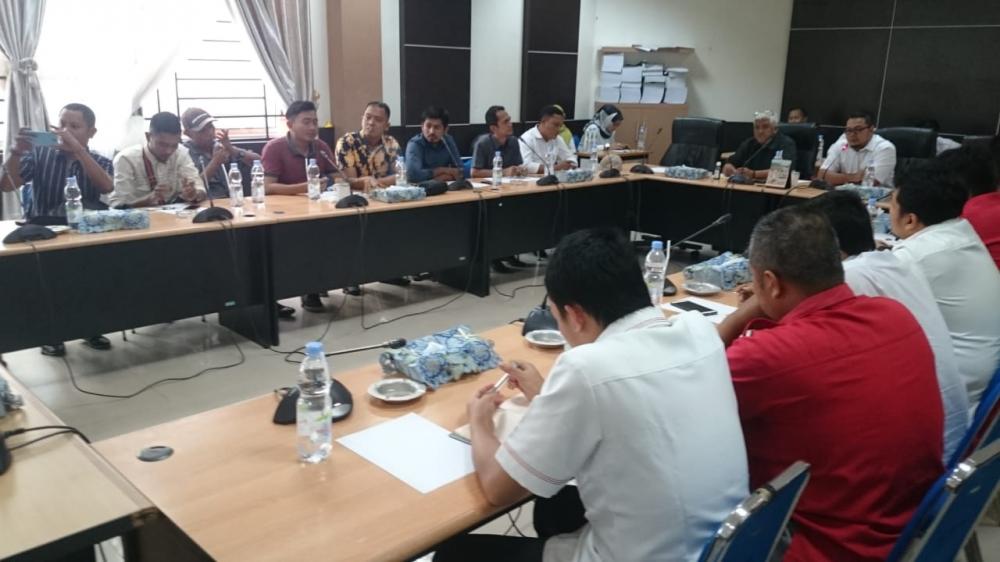 Maraknya Kebakaran Di Tembilahan IWO Inhil RDP dengan PLN  Di Fasilitasi Komisi III DPRD Kab Inhil