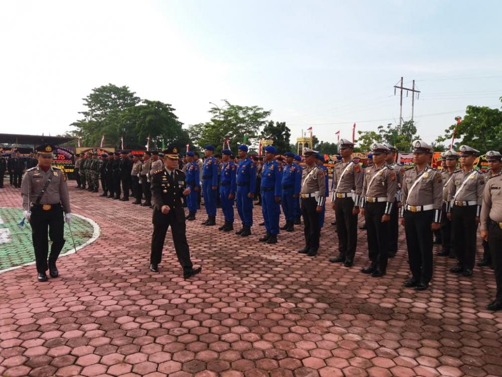 Puncak HUT Bhayangkara Ke-73, Polres Rohil Gelar Upacara di Halaman Mapolres 