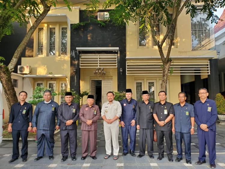 Silaturrahmi dengan Bupati Kampar, Ketua Pengadilan Tinggi Agama Pekanbaru Apresiasi Bupati Kampar.
