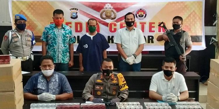 Kapolres Kampar Ekspos Ungkap Kasus Kepemilikan Belasan Ribu Bungkus Rokok illegal Tanpa Cukai