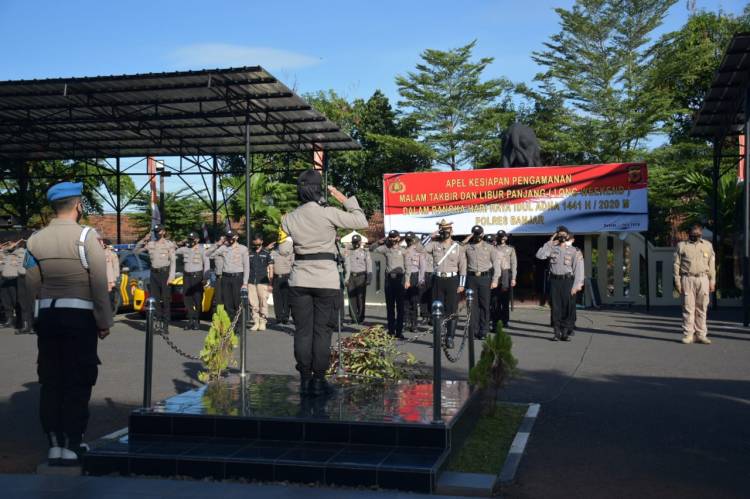 Kapolres Banjar AKBP Melda Yanny, S.I.K.,M.H. pimpin apel gabungan TNI, Polri, Pemkot Banjar Jelang Malam Takbir Idul Adha.