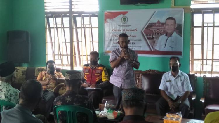 Hasanuddin Jemput Aspirasi Masyarakat Desa Sungai Bela di Tengah Pandemi Covid-19