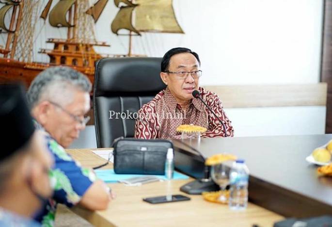 Bupati HM.Wardan Pimpin Rapat Rencana Pelatihan Kepala Desa.