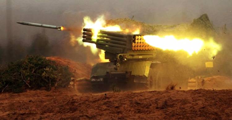 Pasukan Pemerintah Suriah Kembali Menggempur Kota-Kota dan Desa-Desa di Selatan Idlib