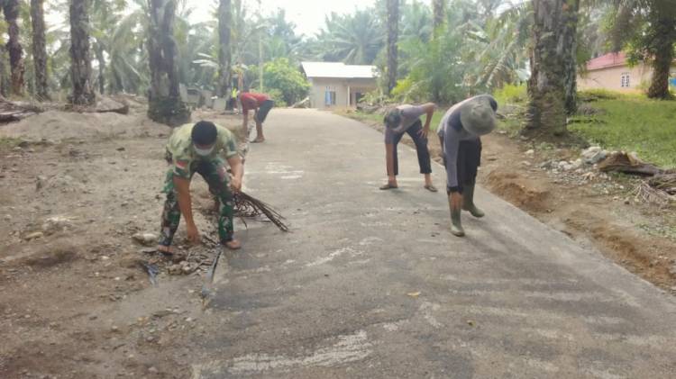Satgas TMMD Rapikan Semenisasi yang Sudah Rapung 100 Persen