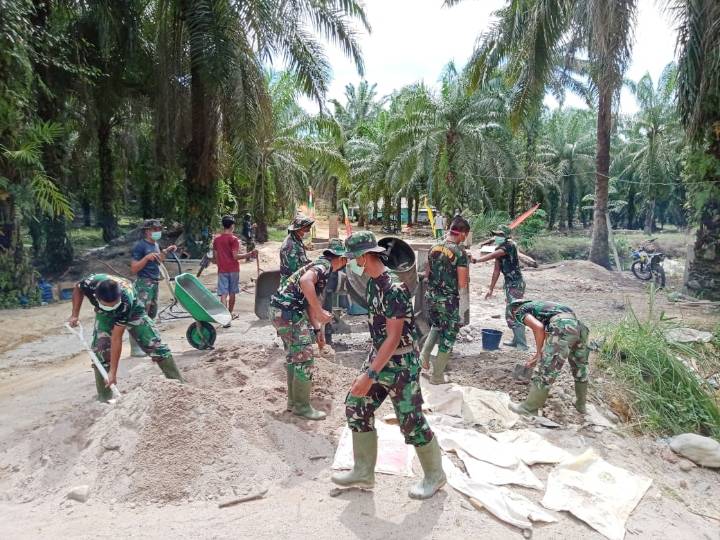 Sekilas melihat TMMD Ke-111 Kodim 0321/Rohil  tahun 2021