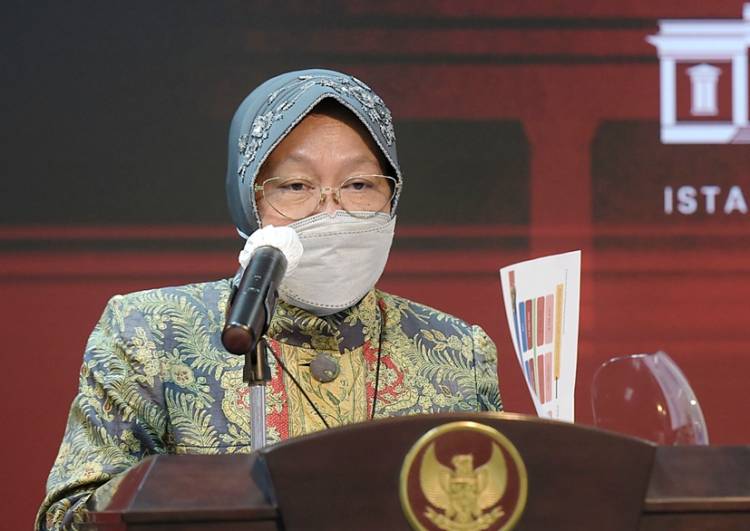 Mensos Pastikan Penerima Bansos Tunai dan PKH dapat Tambahan Beras 10 Kilogram