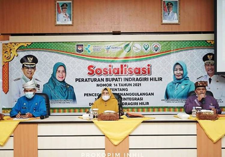 Ketua TP-PKK Inhil, Hj. Zulaikhah Wardan Menghadiri Sosialisasi Perbup Nomor 14 Tahun 2021