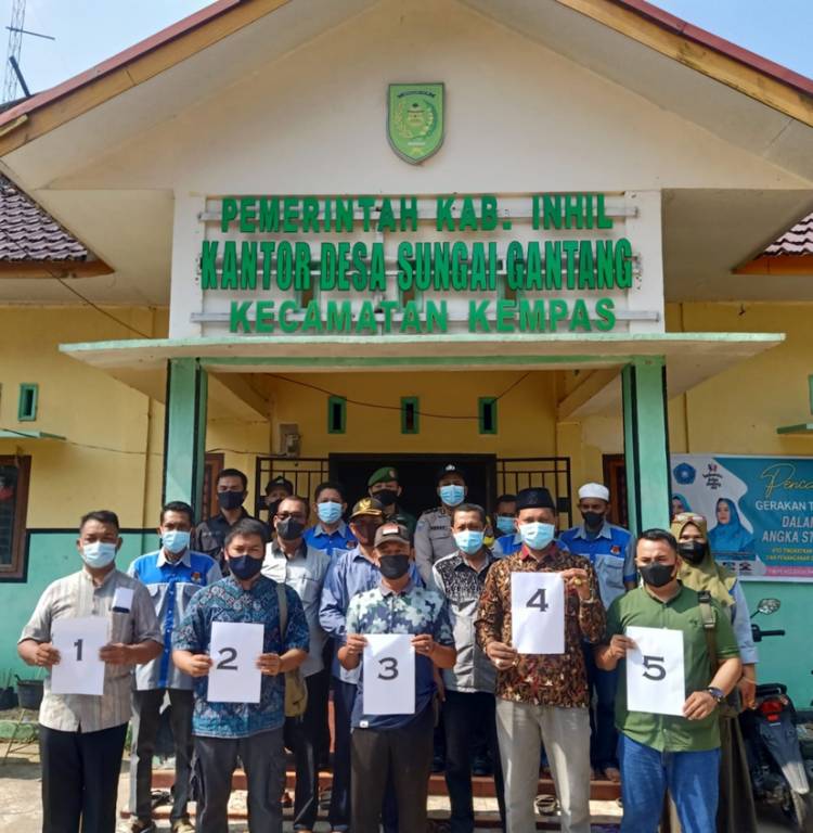 Pengundian dan Penetapan Nomor Urut Calon Kepala Desa Sungai Gantang Berjalan Lancar