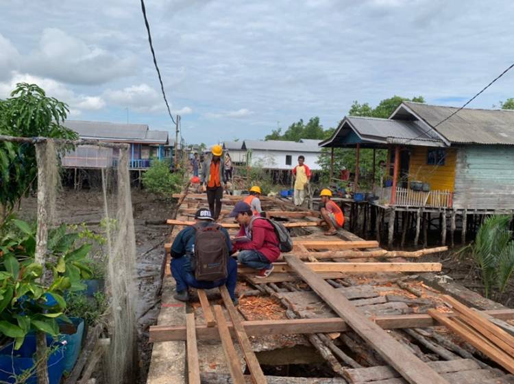 Bupati Inhil Apresiasi Kerja Tim PUTR Selesaikan Jerambah &lsquo;Sakaratul Maut&rsquo;