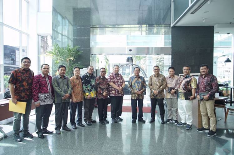 Bupati Inhil Audiensi dengan Bappenas RI Bahas Usulan Pembangunan Bersama 2 Provinsi dan 3 Kabupaten