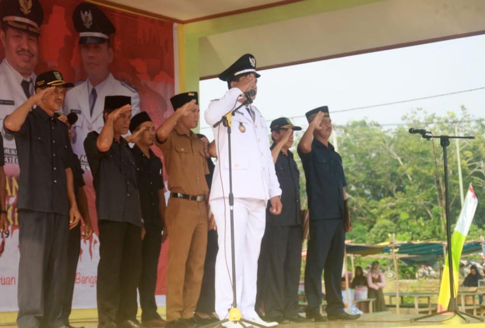 Kepala Desa Sri Tanjung Menjadi Inspektur Upacara HUT RI ke-74 berjalan secara Hikmad.
