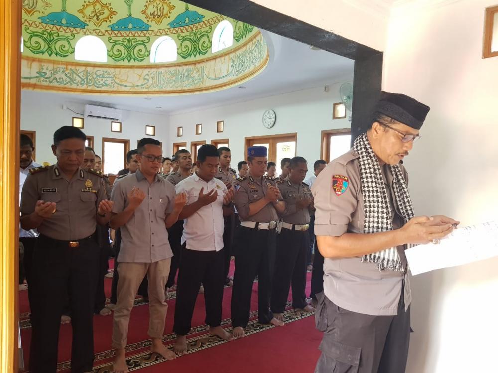 Kepolisian Resor Banjar Gelar shalat gaib atas wafatnya KH. Maimun Zubair di Masjid At-Taubah