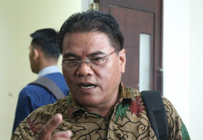 Forum Kerukunan Umat Beragama(FKUB) Pendeta R Hisar Hasugian Dari Agama Kristen   Minta Maaf Atas Video Viral Pembubaran Ibadah Umat Kristen di Inhil