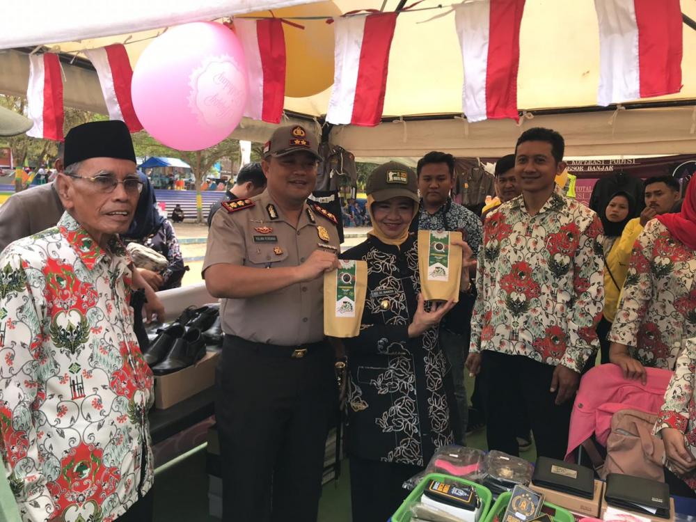 Walikota Banjar Buka kegiatan Peringatan Hari Koperasi ke - 72 tahun 2019 tingkat Kota Banjar.