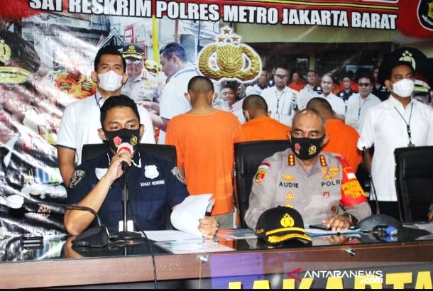 Pelaku Live Adegan Mesum Ditangkap, mau Nonton Bayar dulu Ratusan Ribu