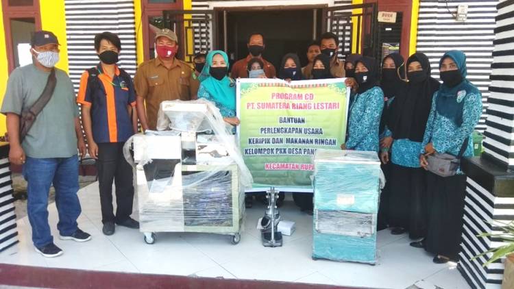 PT SRL Salurkan Bantuan Pemberdayaan Masyarakat kepada PKK Desa Pancur Jaya