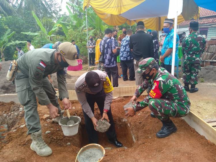 Sinergitas TNI di Wilayah Langensari Polres Banjar dalam Membangun Masjid