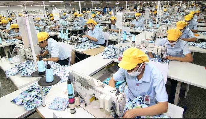 Bantuan Sosial Bagi Tenaga Kerja Dibawah Penghasilan Rp 5 Juta Akan Menimbulkan Masalah