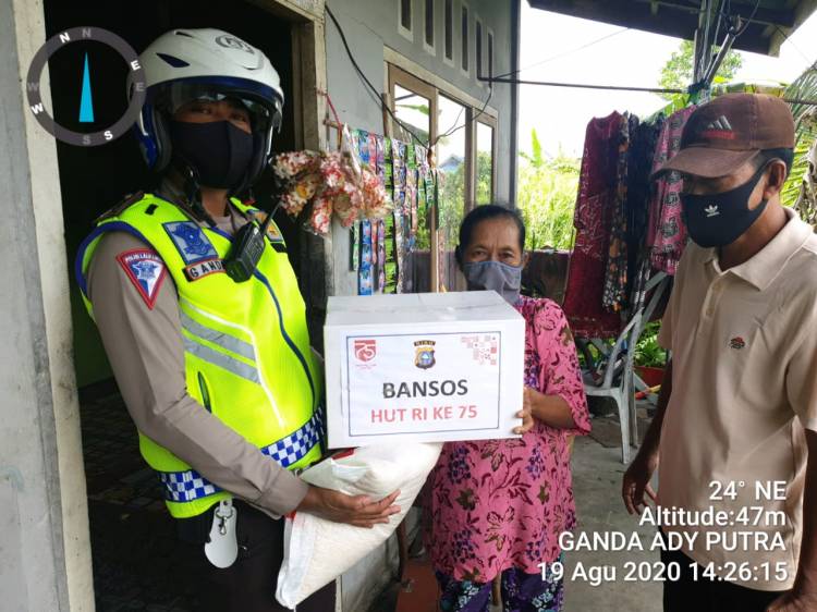 Satlantas Polres Inhil Saluran Bansos Serentak