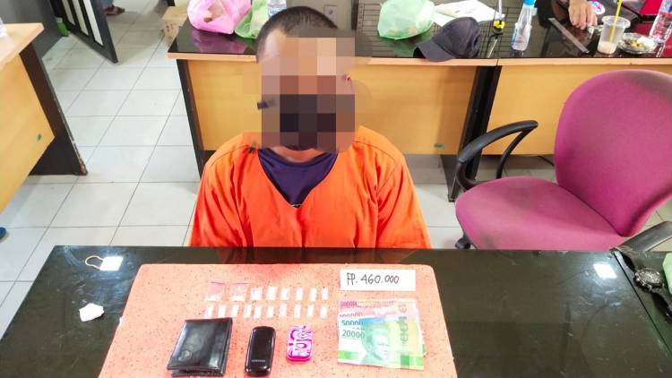 Sedang Transaksi Narkoba Di Salah Satu Hotel Tembilahan,Pria Ini Diciduk Polisi