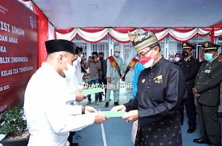 487 Warga Binaan Lapas Tembilahan Mendapat Remisi yang Dihadiri Bupati Inhil HM. Wardan