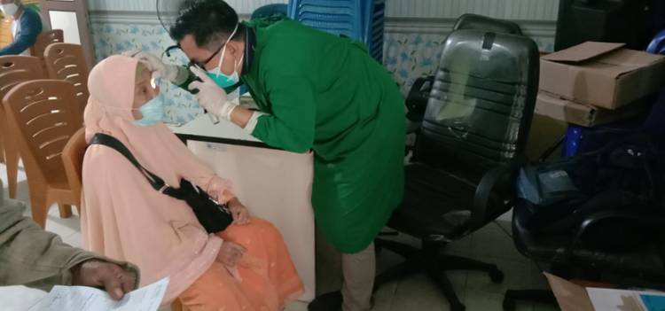 Bersempena HUT ke-9, PD IWO Inhil Berkolaborasi Bersama Gasebu Gelar Pemeriksaan Mata Katarak Gratis