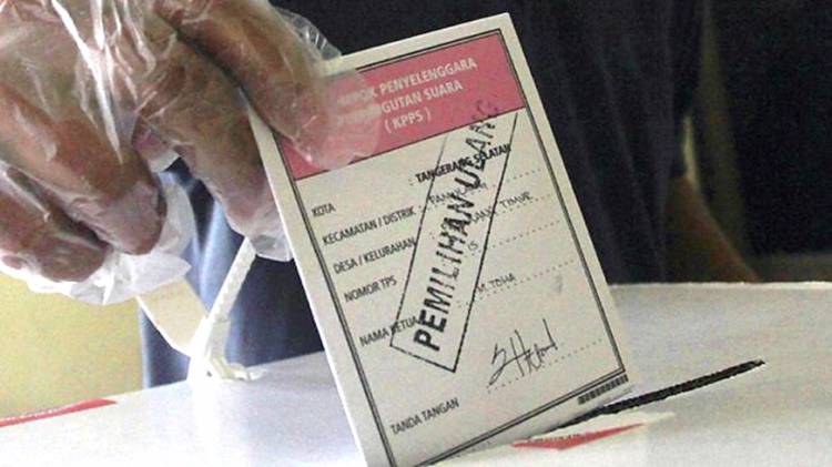 Direktur Eksekutif IPR Prediksi Peta Politik Pilpres 2024 Buka Potensi 3 Pasang Capres
