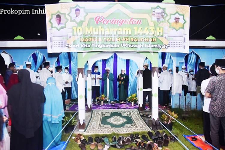 Gema Muharram 1443 H Majelis Ta'lim Ar-Raudhah, Wabup Inhil Santuni Anak Yatim Desa Suhada