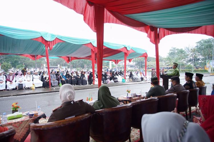 Bupati HM. Wardan Sambut Kedatangan 301 Jemaah Haji Inhil
