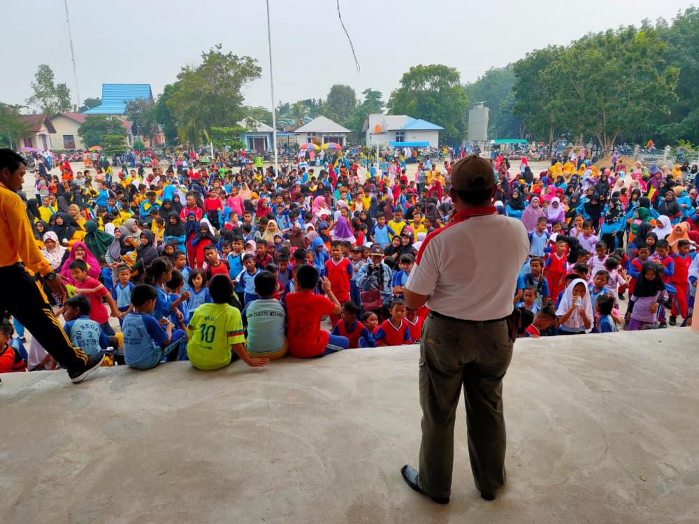 Pemerintah Kecamatan Rupat Utara Menggelar Senam Massal Aerobik Berhadiah Meyambut Haornas ke-36